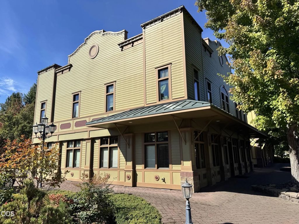 680 G Street, Jacksonville
