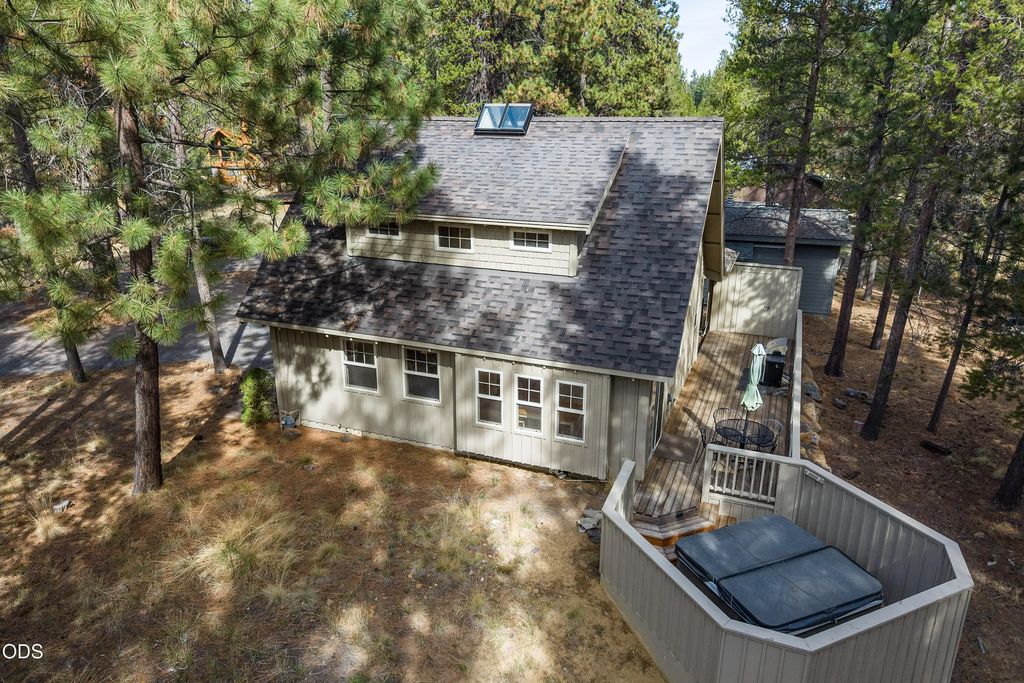 18151 Timber Lane, Sunriver