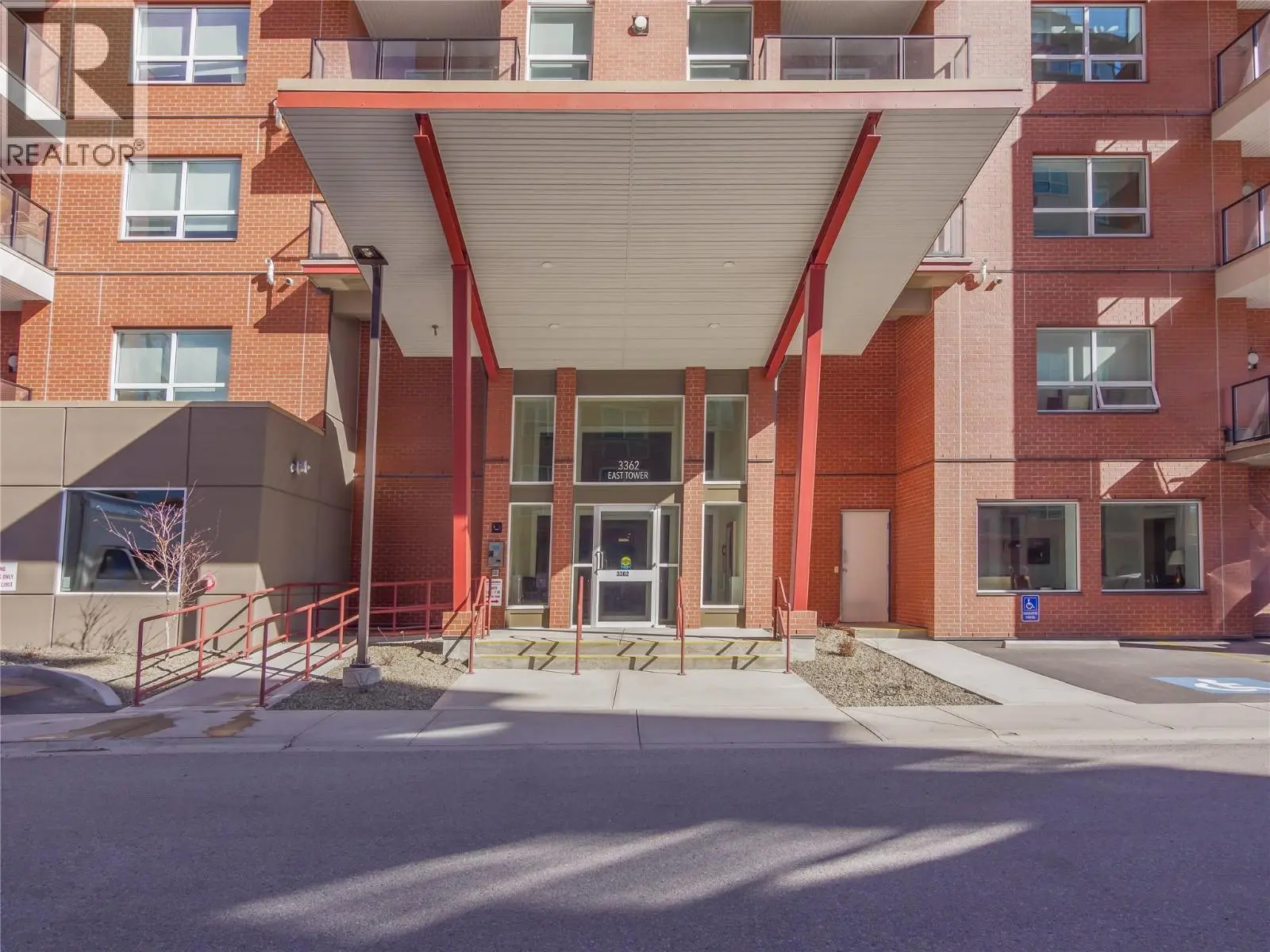 3362 Skaha Lake Road Unit# 604. Penticton, British Columbia