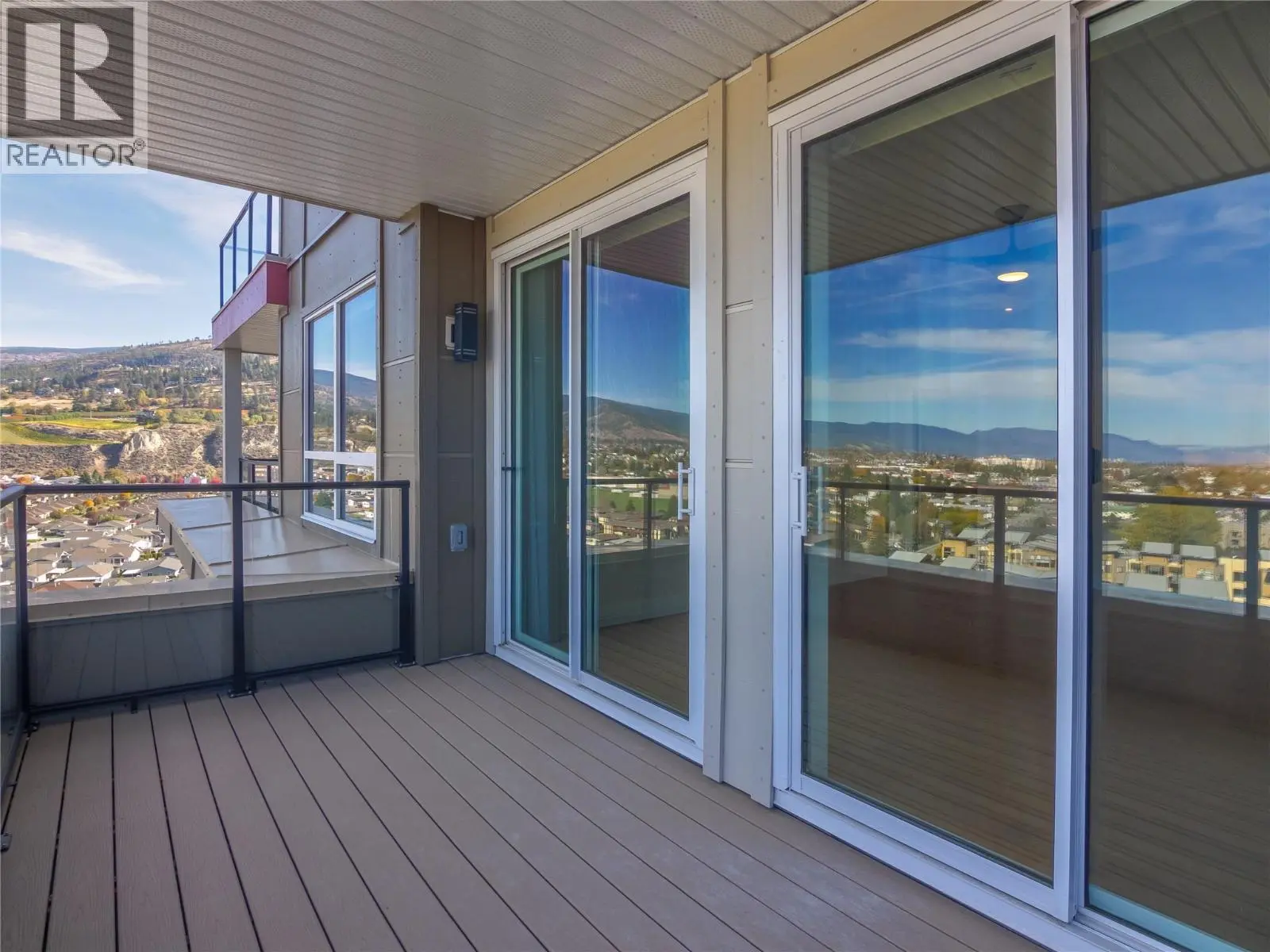 3362 Skaha Lake Road Unit# 1301. Penticton, British Columbia