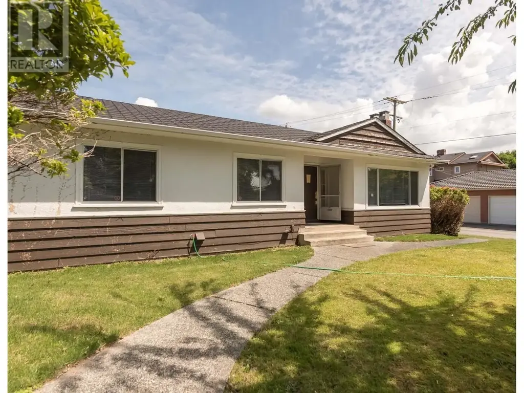1249 W 52nd Avenue, Vancouver