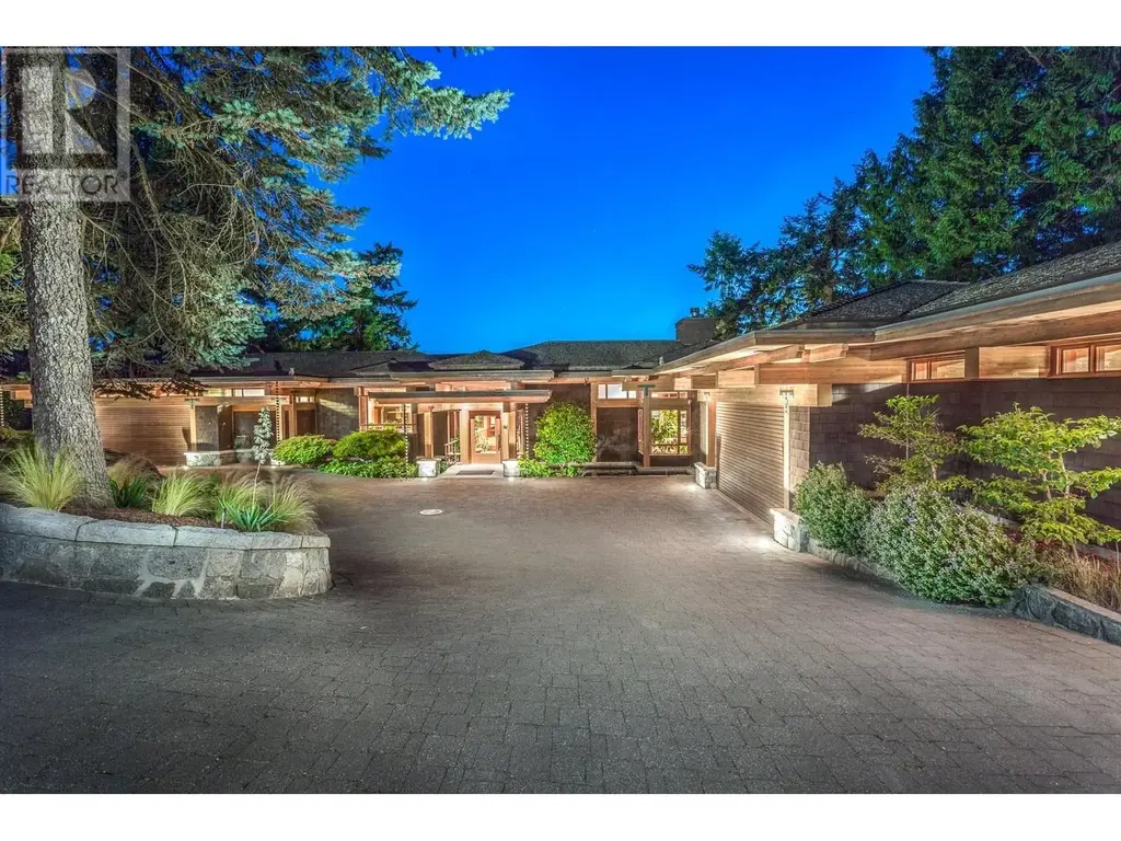 5363 Kew Cliff Road, West Vancouver