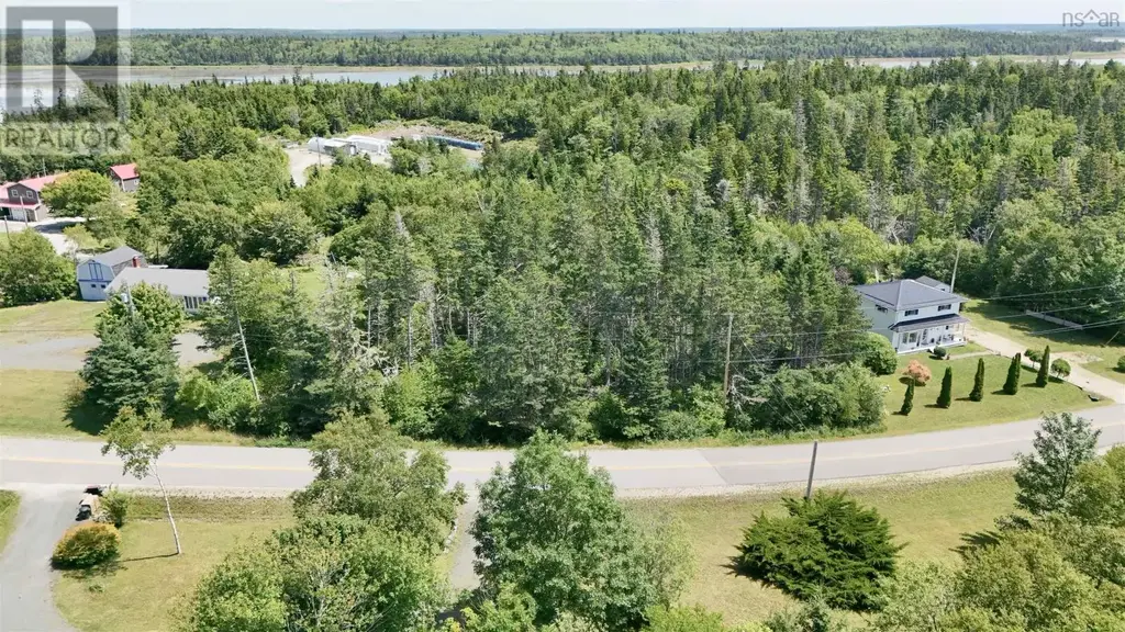 Lot Du Bas-de-l'ile Road, Surettes Island