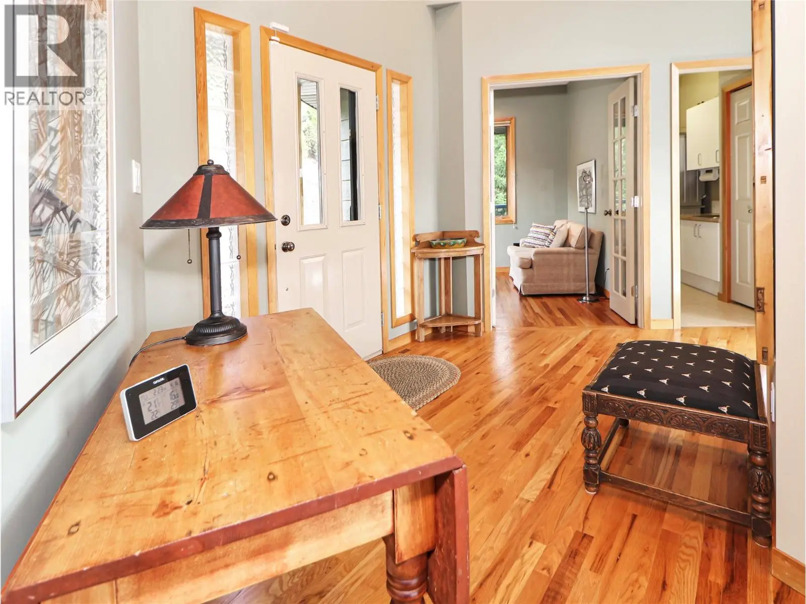 2360/2380 95 Highway. Spillimacheen, British Columbia