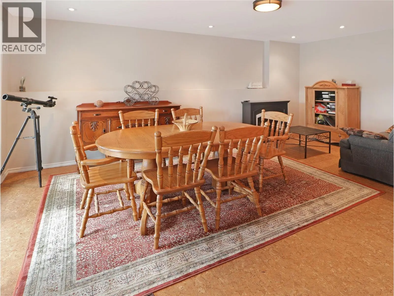 2360/2380 95 Highway. Spillimacheen, British Columbia