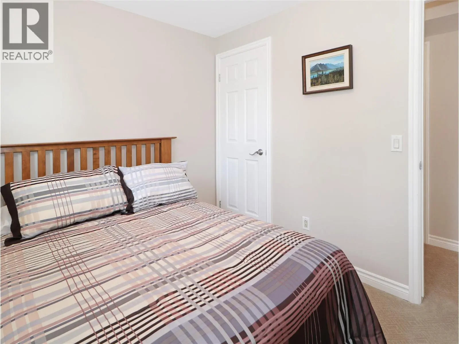 2360/2380 95 Highway. Spillimacheen, British Columbia