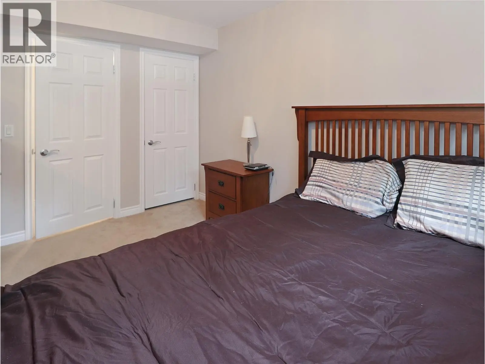 2360/2380 95 Highway. Spillimacheen, British Columbia