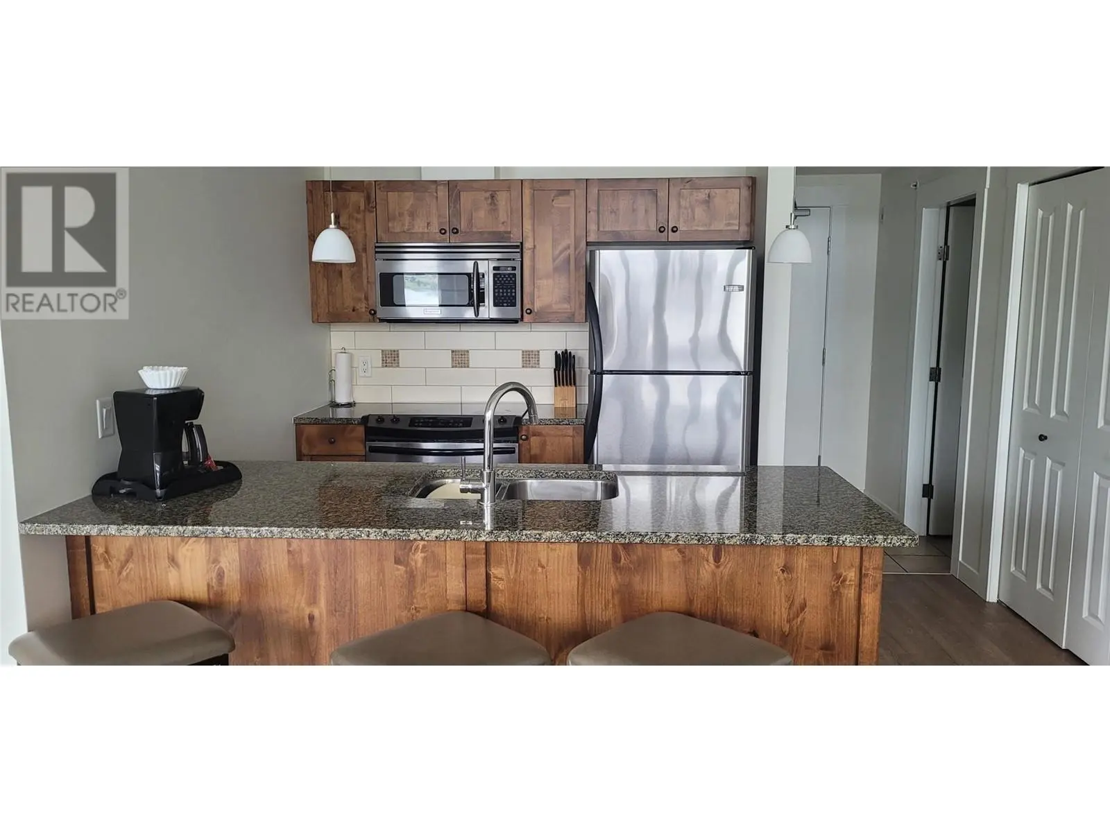 4200 Lakeshore Drive Unit# 316. Osoyoos, British Columbia