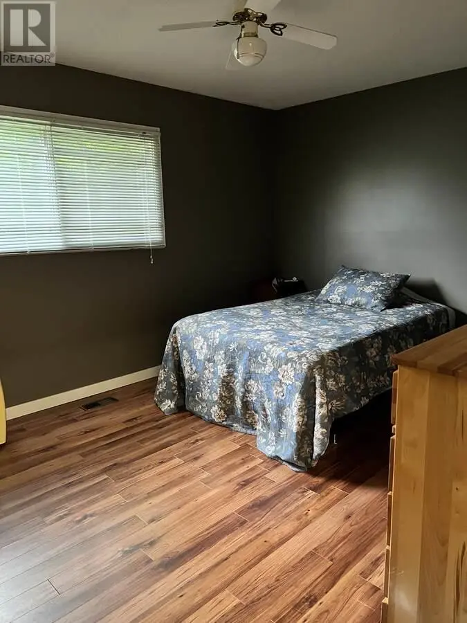 864 Lawson Avenue. Kelowna, British Columbia