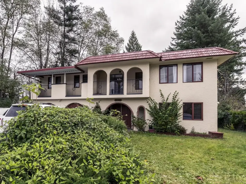 32389 Chickadee Avenue, Mission