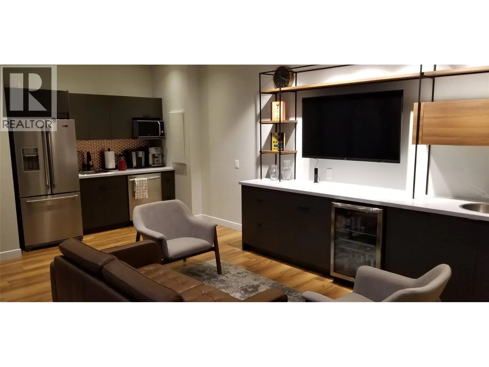 1607 Pandosy Street. Kelowna, British Columbia