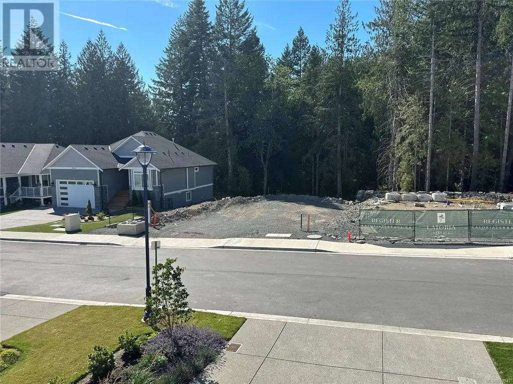 2153 Triangle Trail, Langford