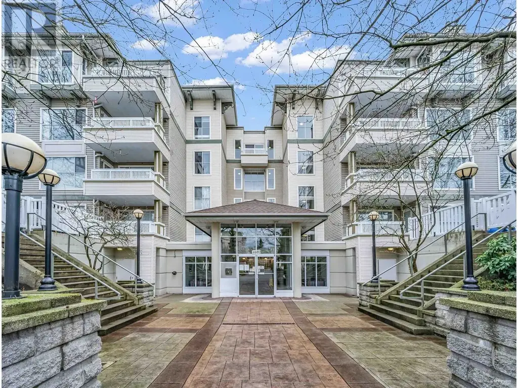 215 8880 Jones Road, Richmond