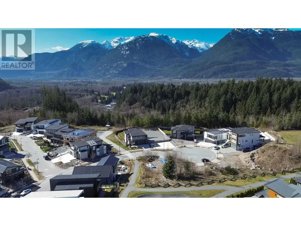 2917 Snowberry Place, Squamish