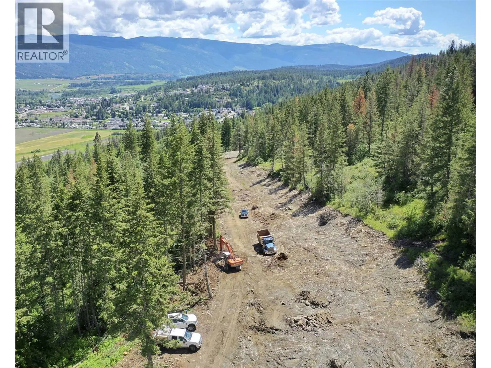 351 Oxbow Place. Enderby, British Columbia