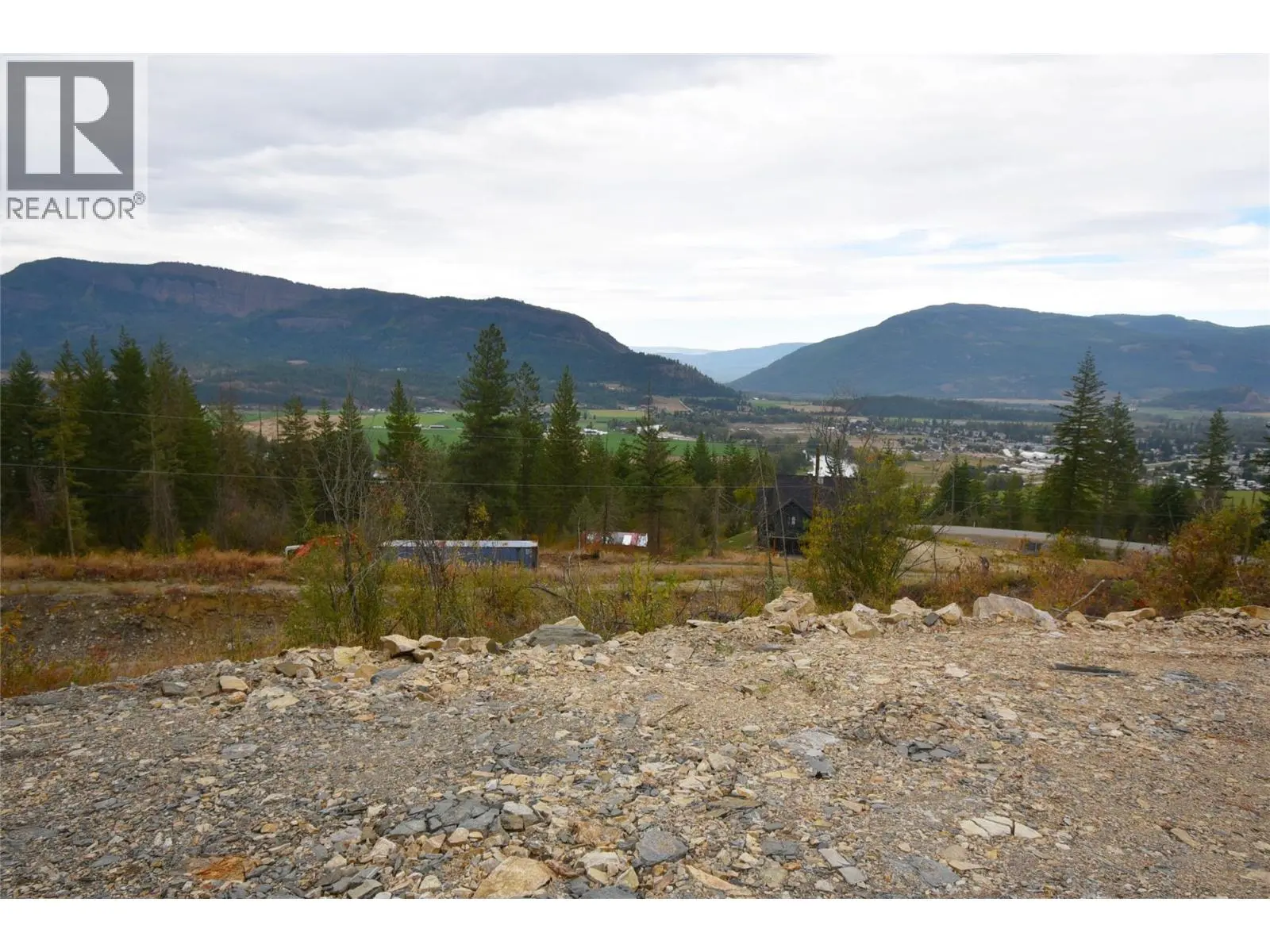 339 Oxbow Place. Enderby, British Columbia