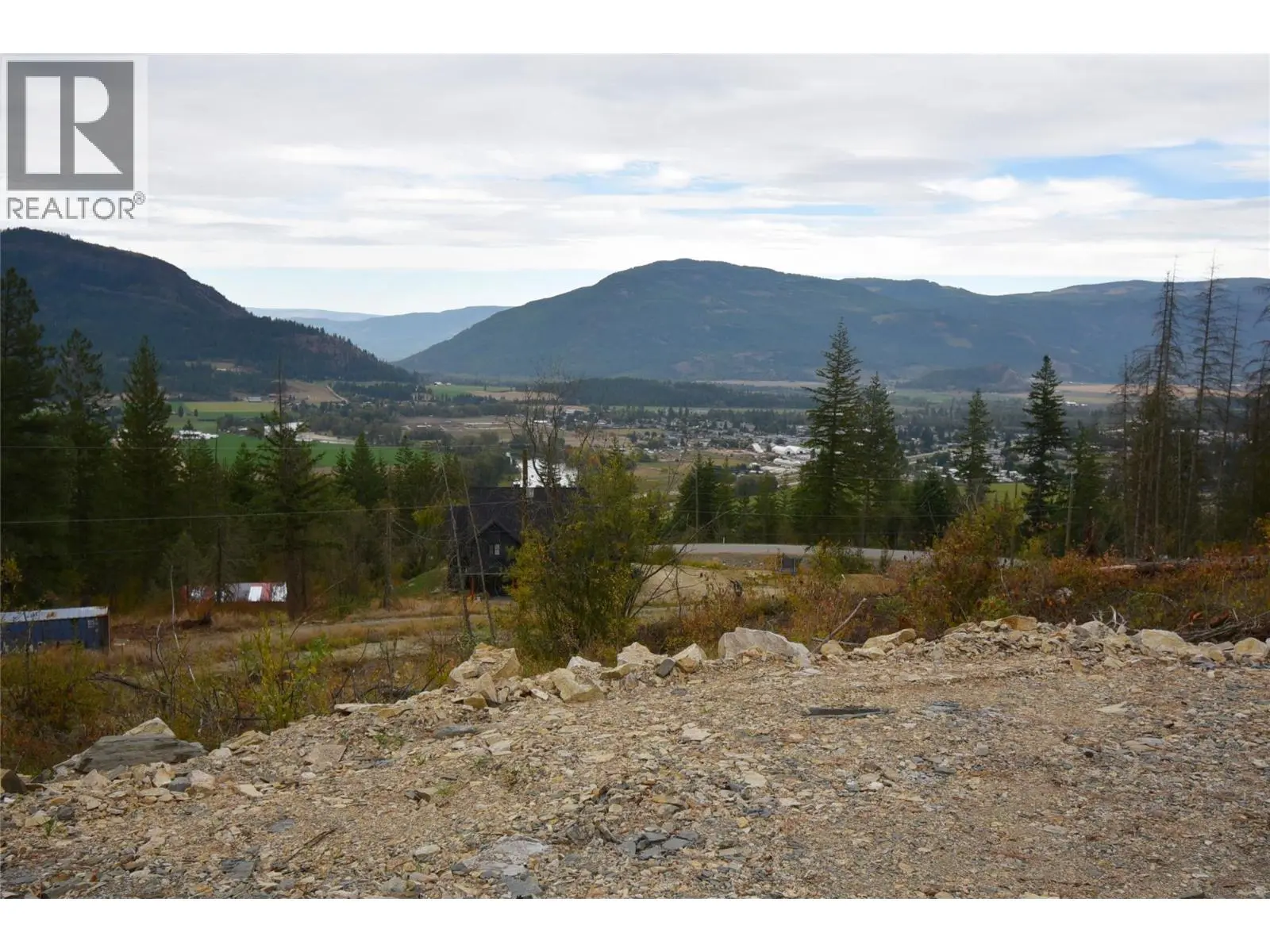339 Oxbow Place. Enderby, British Columbia