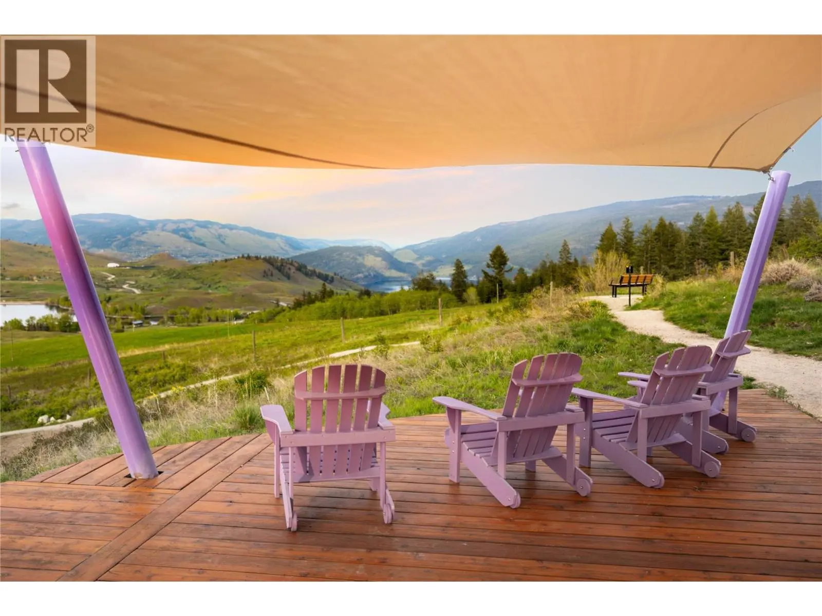 201 Diamond Way. Vernon, British Columbia