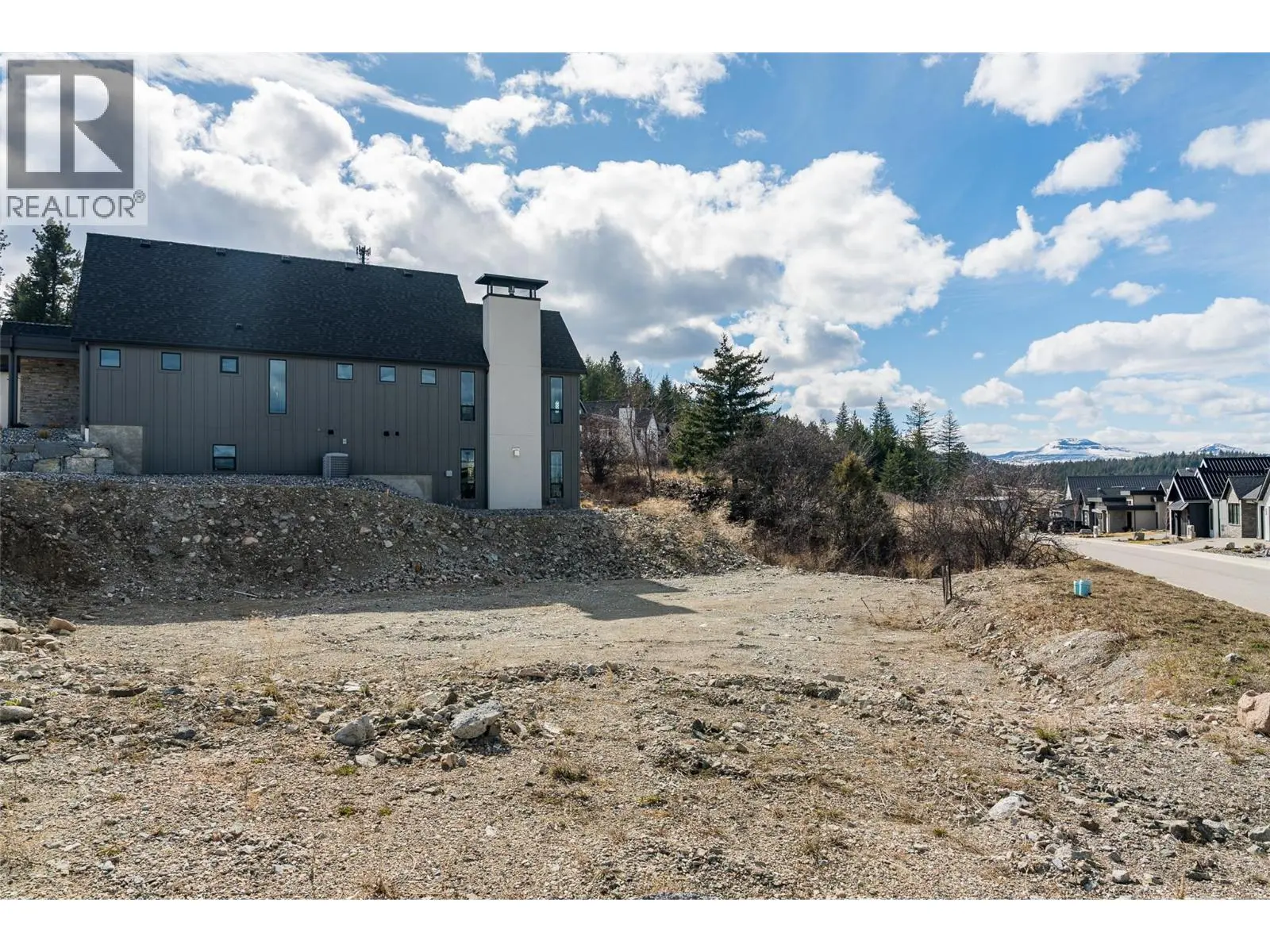 201 Diamond Way. Vernon, British Columbia