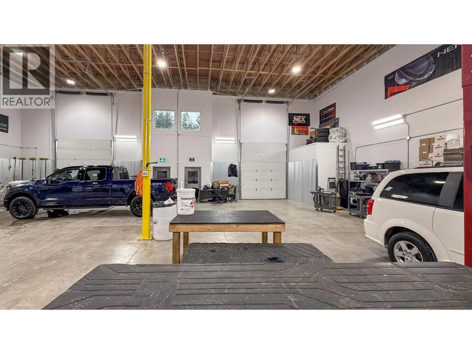 2844 Fenwick Road. Kelowna, British Columbia