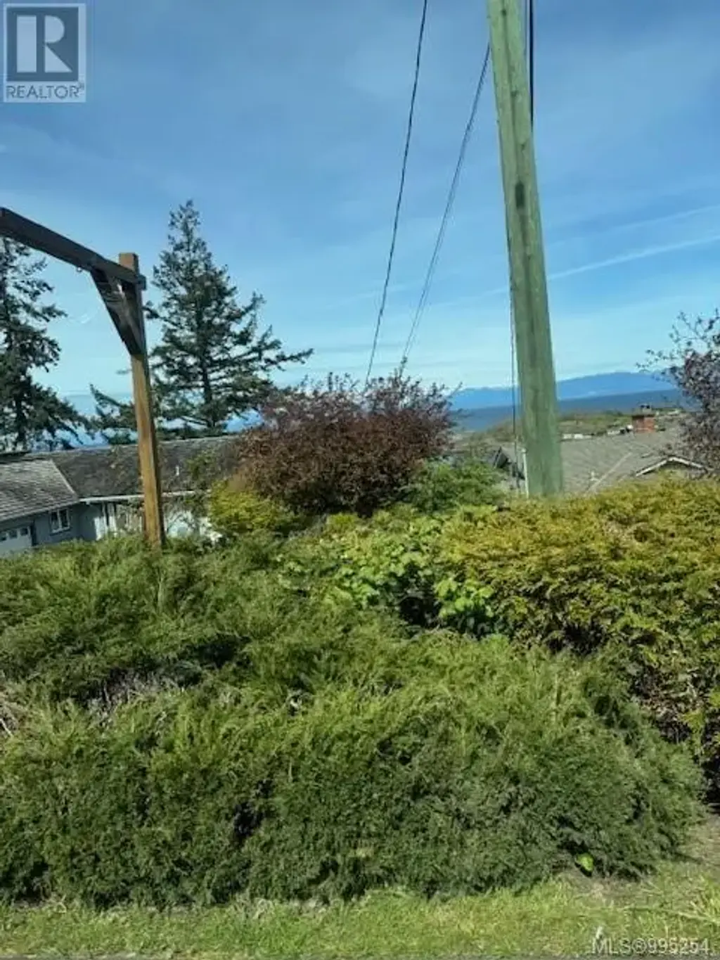 3761 Hammond Bay Rd Ne, Nanaimo