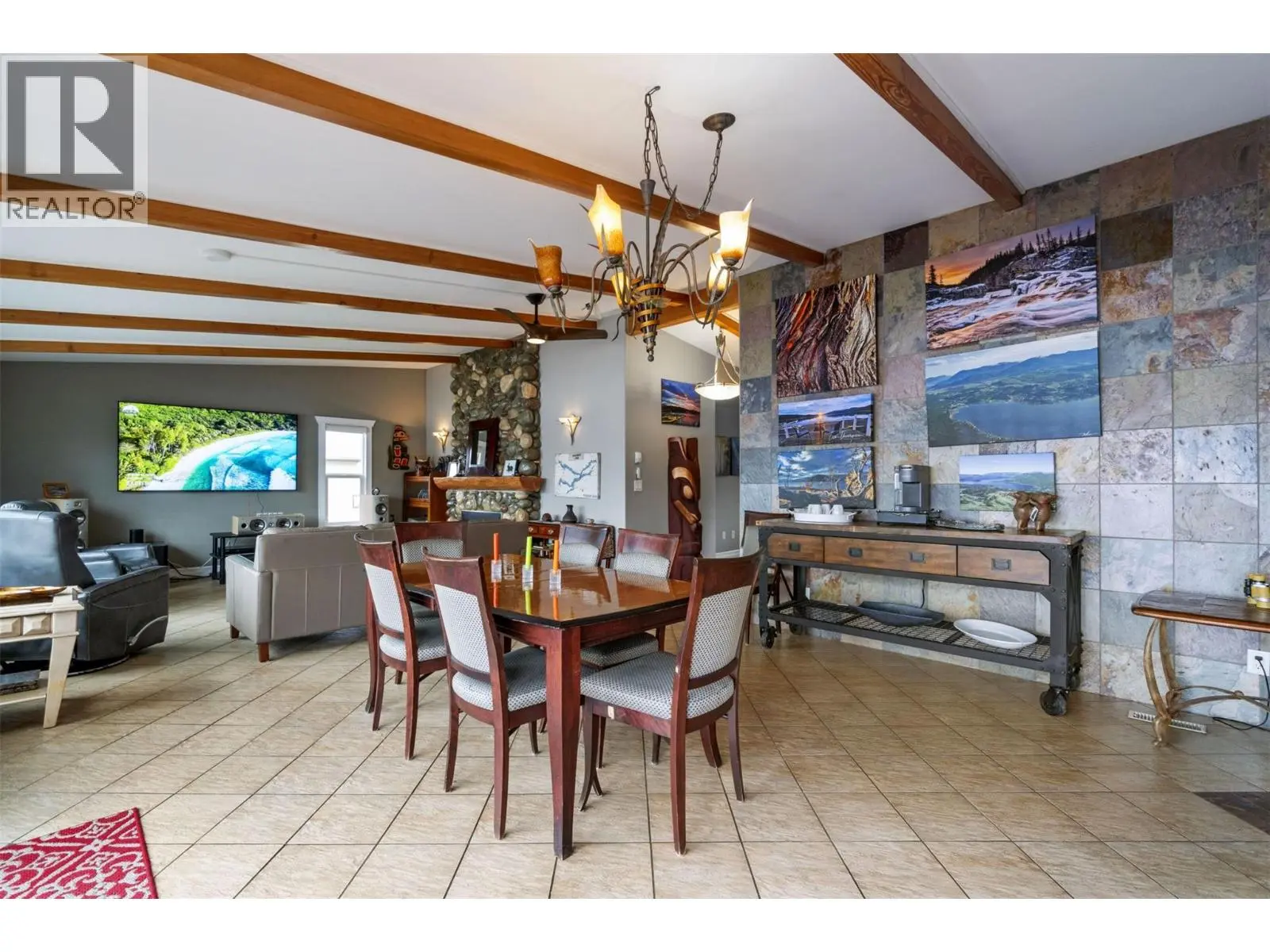 2009 Eagle Bay Road. Blind Bay, British Columbia