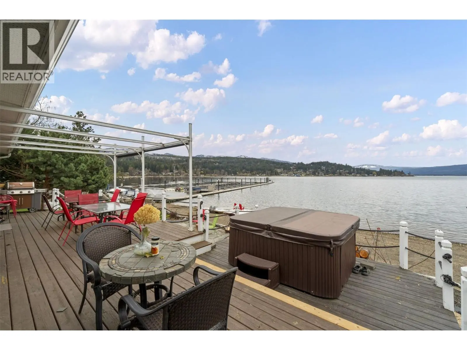2009 Eagle Bay Road. Blind Bay, British Columbia