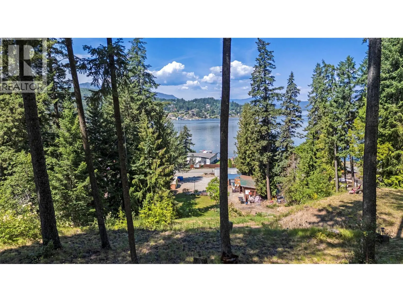2009 Eagle Bay Road. Blind Bay, British Columbia