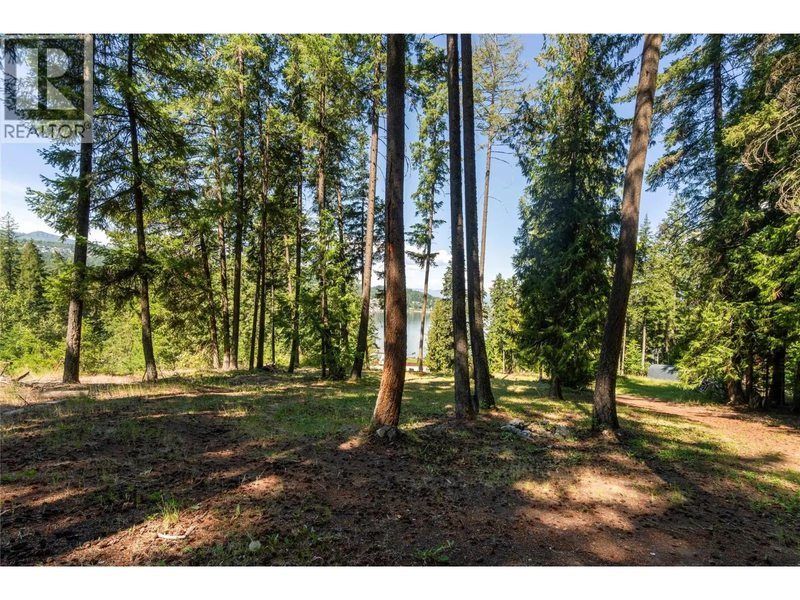 2009 Eagle Bay Road. Blind Bay, British Columbia