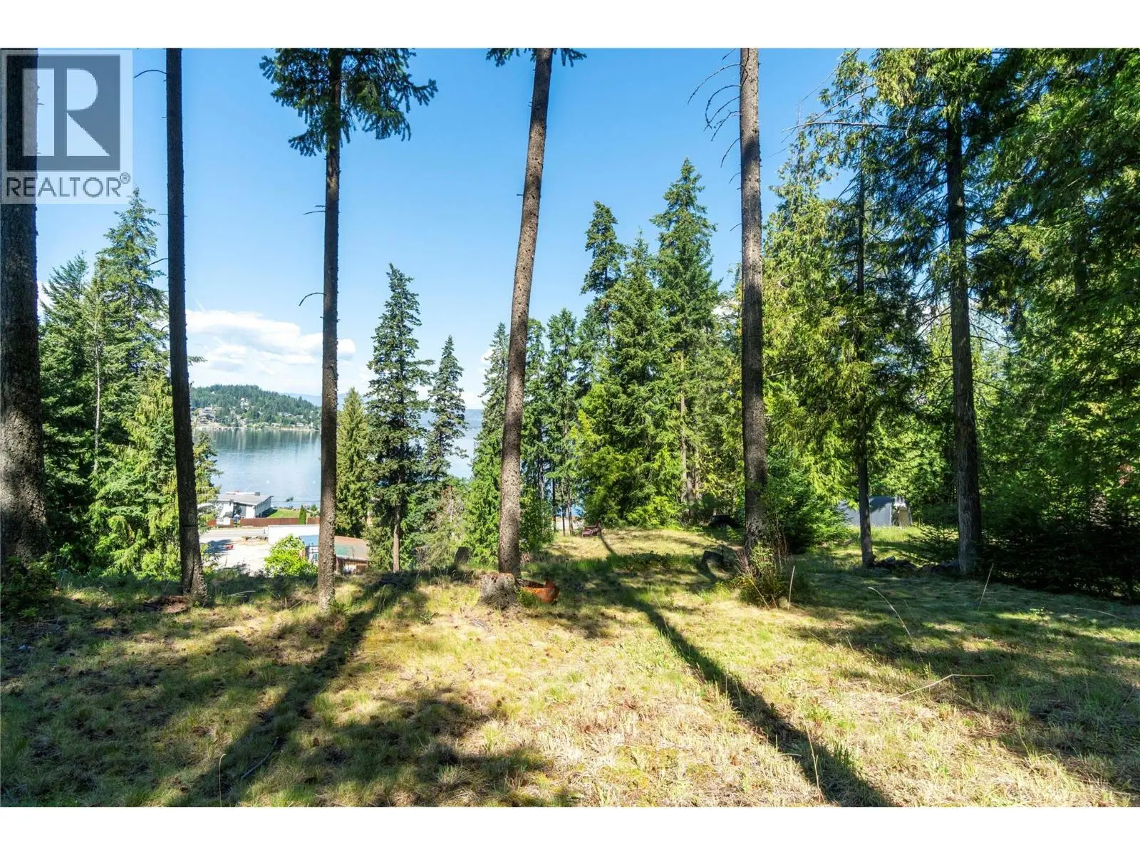 2009 Eagle Bay Road. Blind Bay, British Columbia
