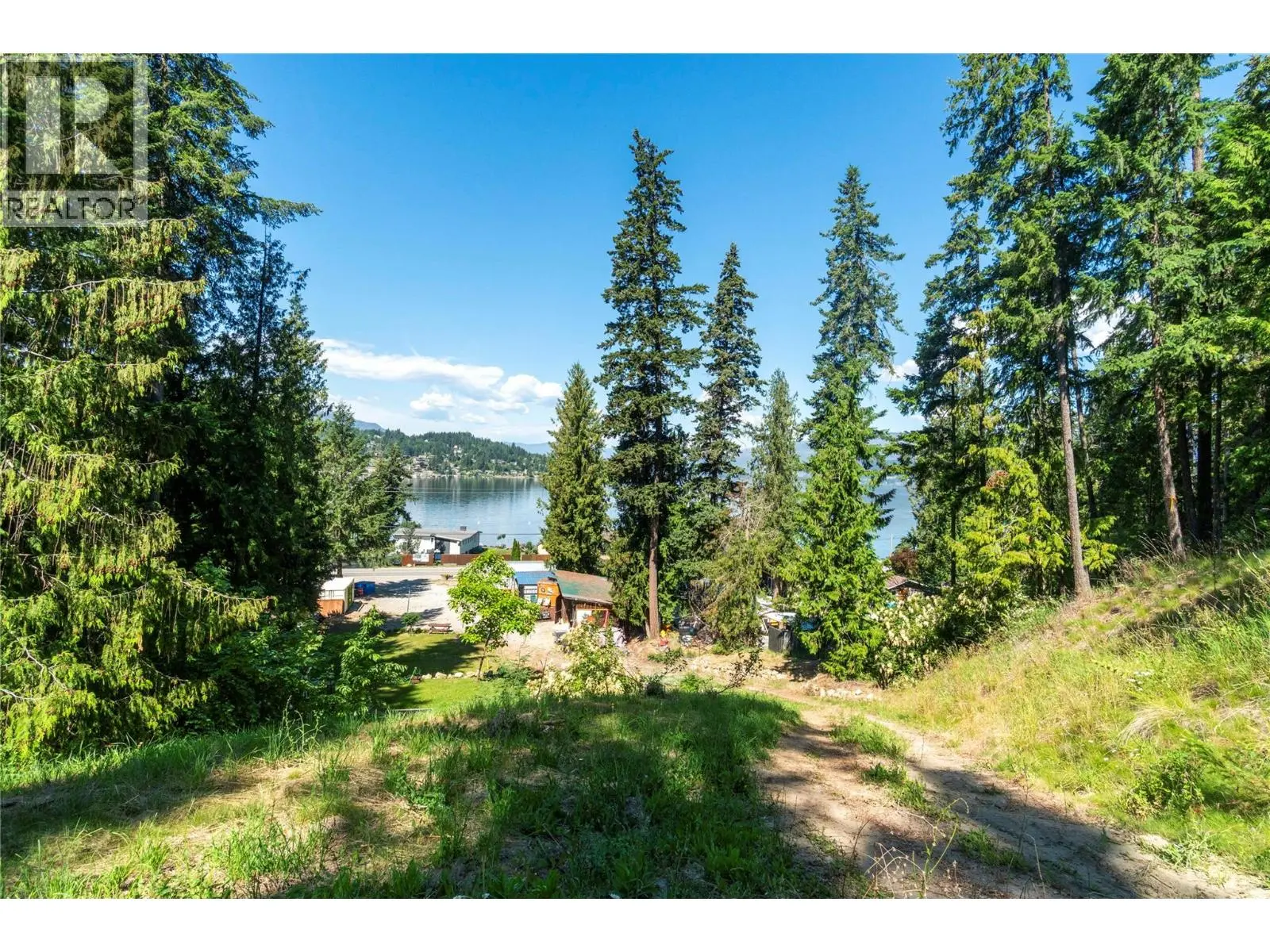 2009 Eagle Bay Road. Blind Bay, British Columbia