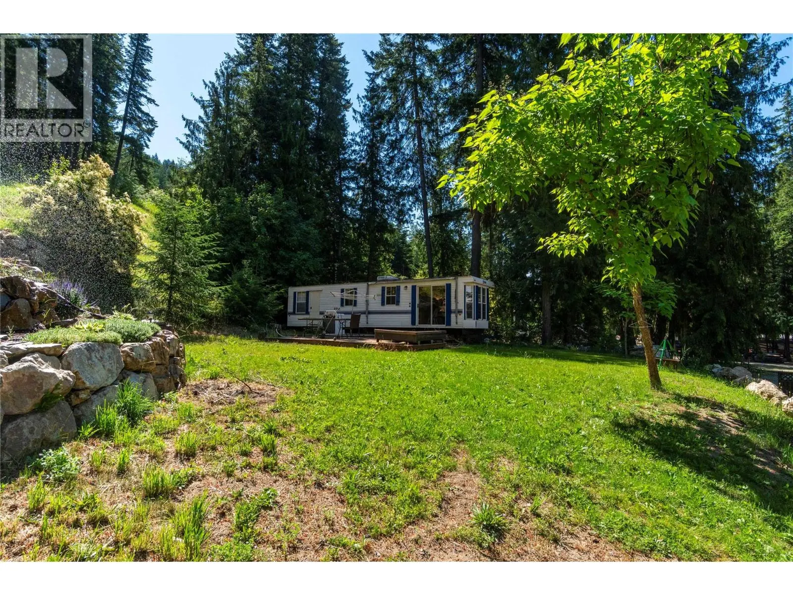 2009 Eagle Bay Road. Blind Bay, British Columbia
