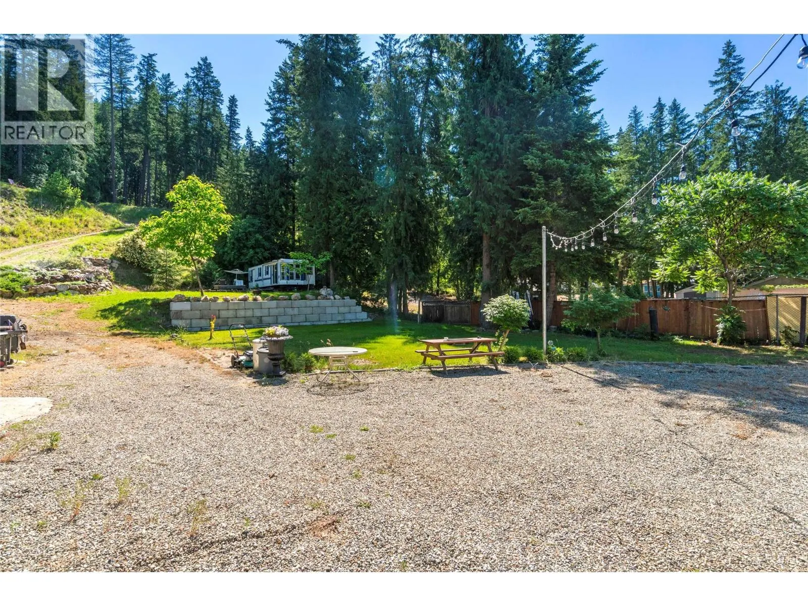 2009 Eagle Bay Road. Blind Bay, British Columbia