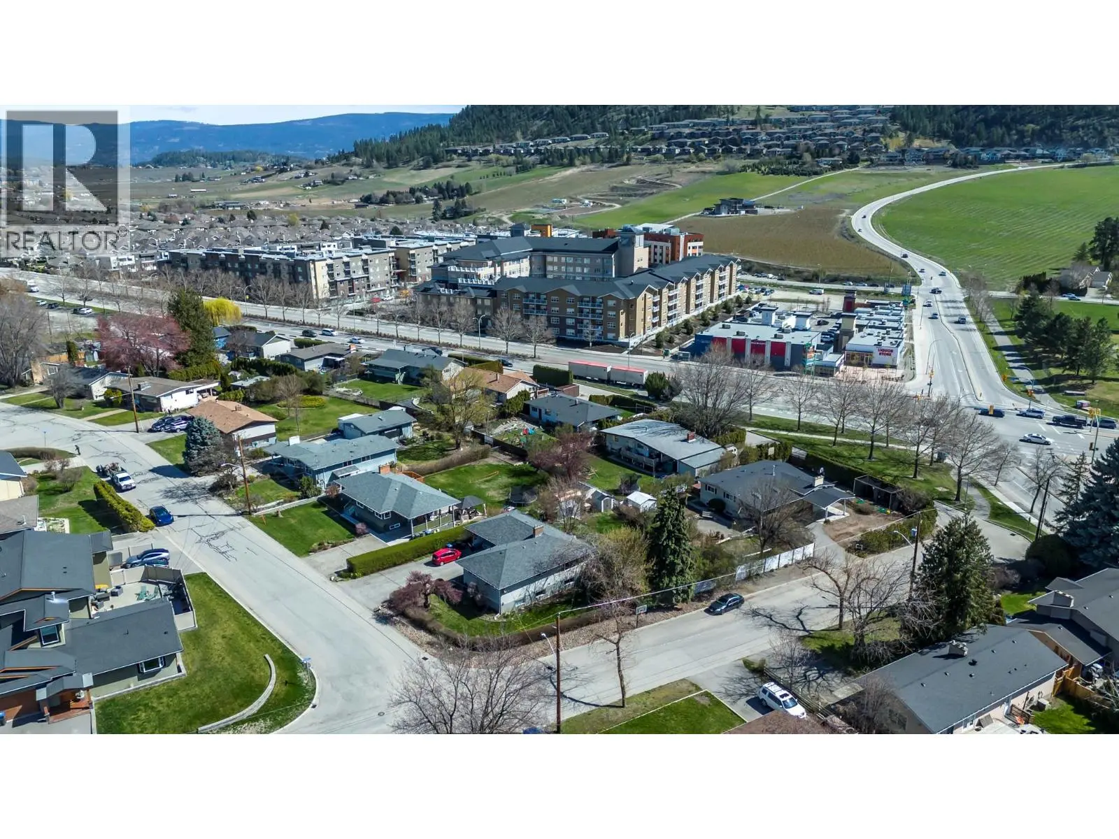 1880 Broadview Avenue. Kelowna, British Columbia