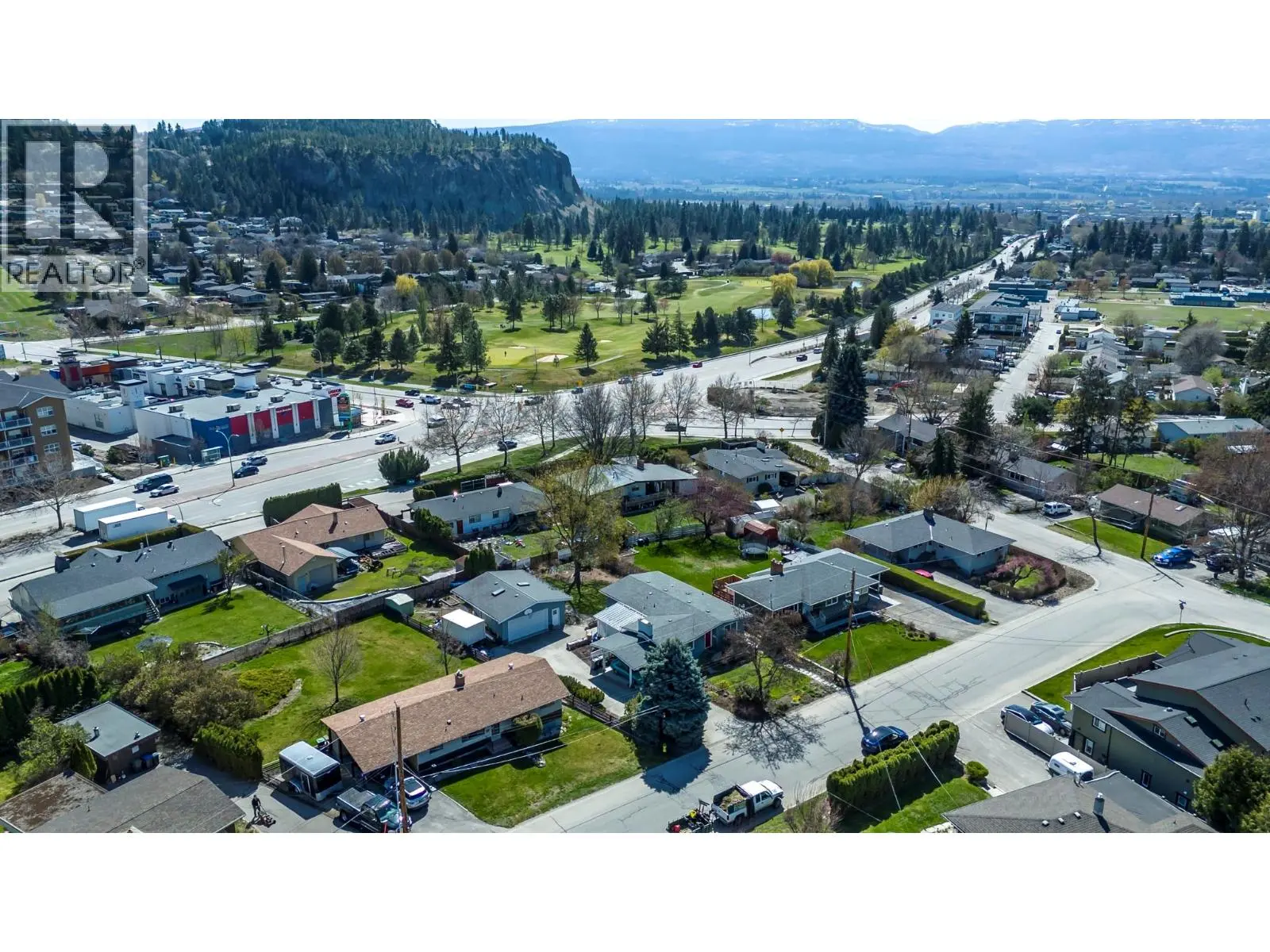 1880 Broadview Avenue. Kelowna, British Columbia