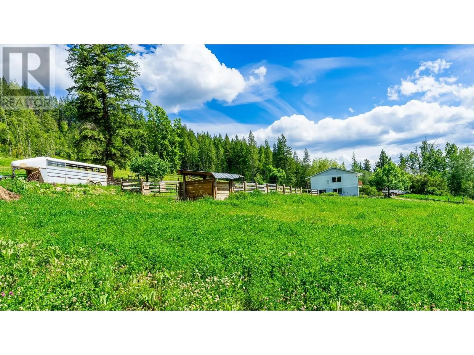 3660 63 Street Se. Salmon Arm, British Columbia