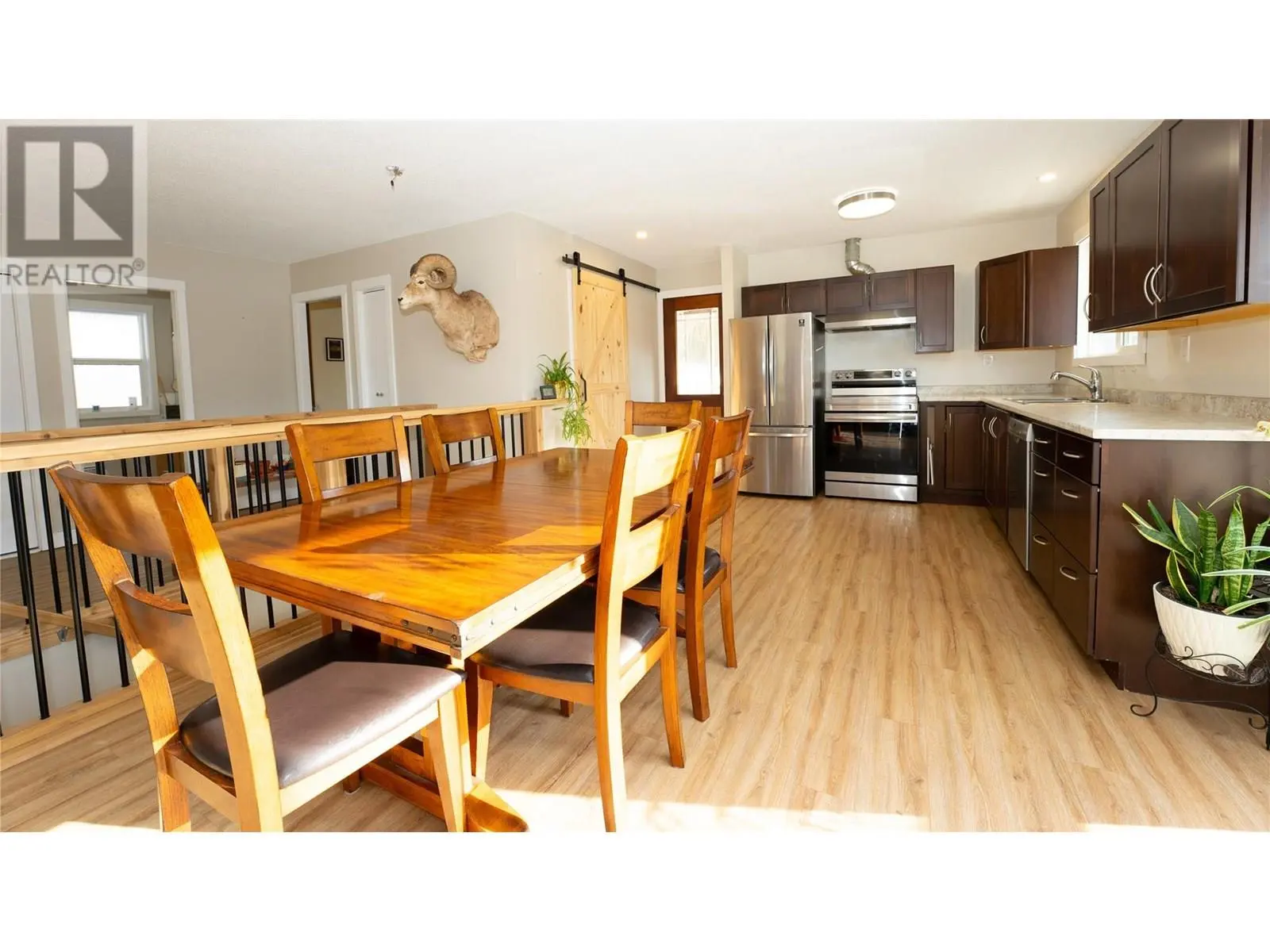 3660 63 Street Se. Salmon Arm, British Columbia