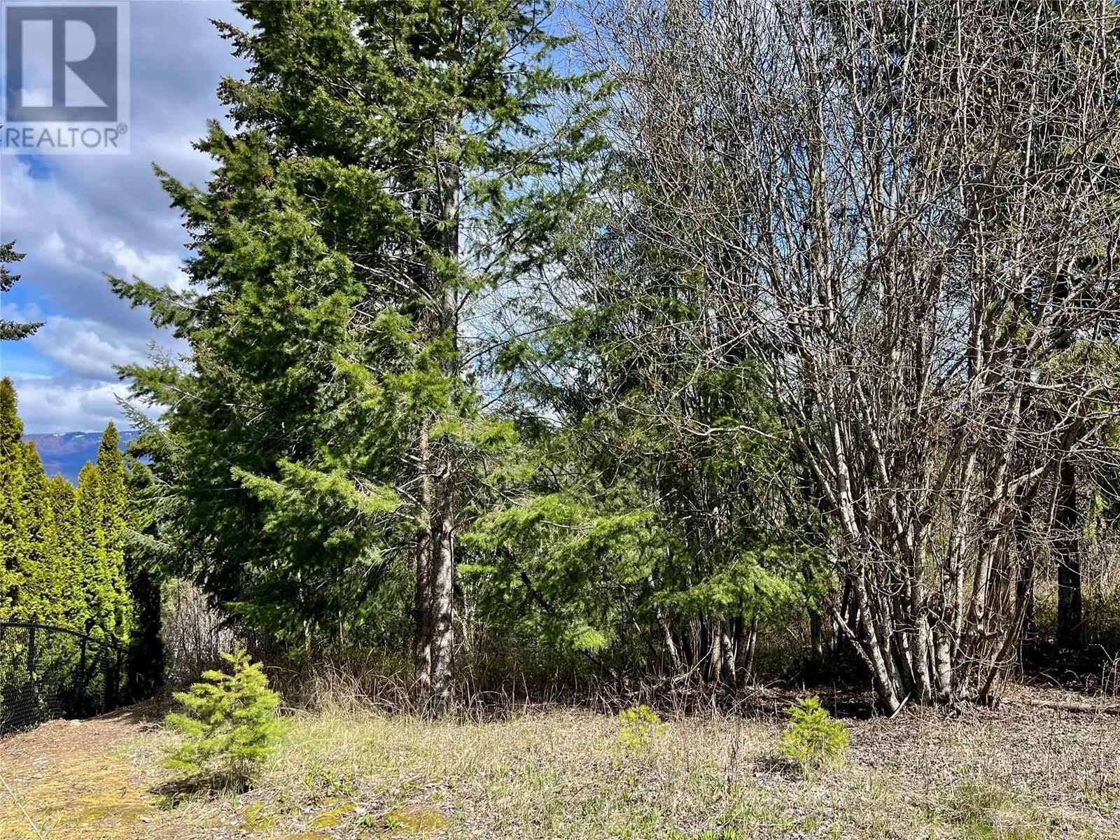 Lot 24 Golf Course Drive. Blind Bay, British Columbia