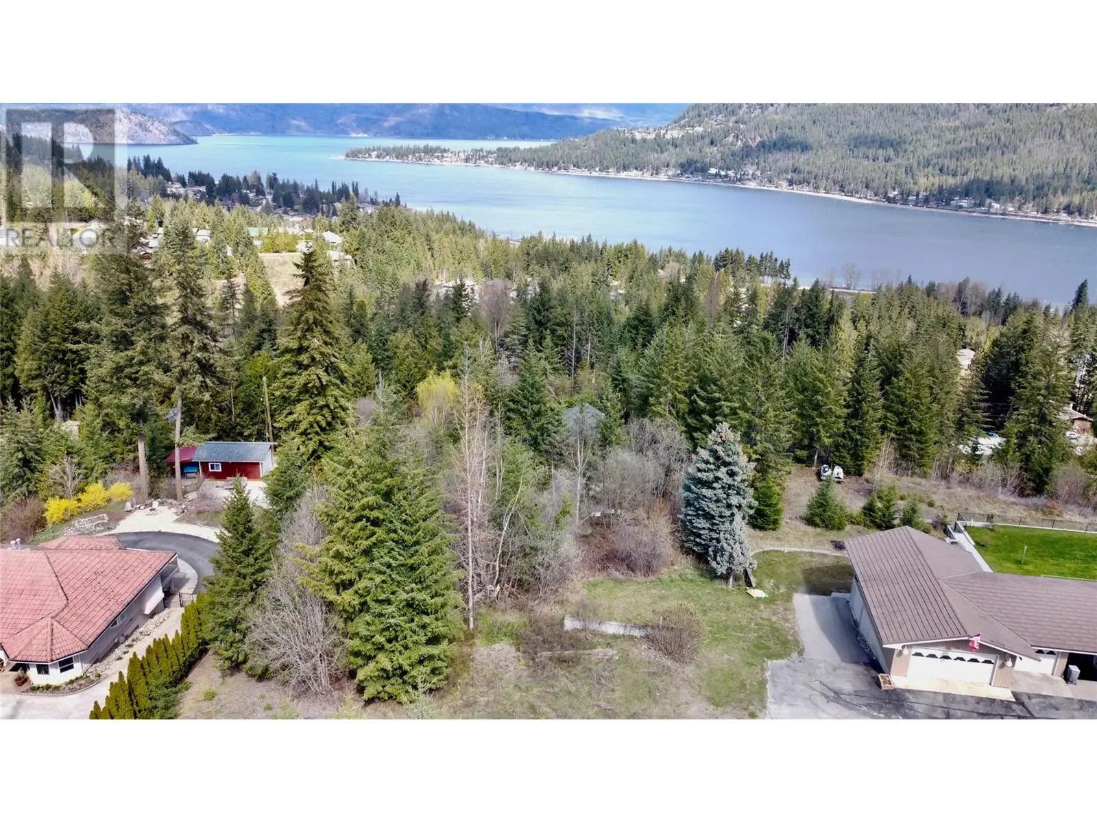 Lot 24 Golf Course Drive. Blind Bay, British Columbia