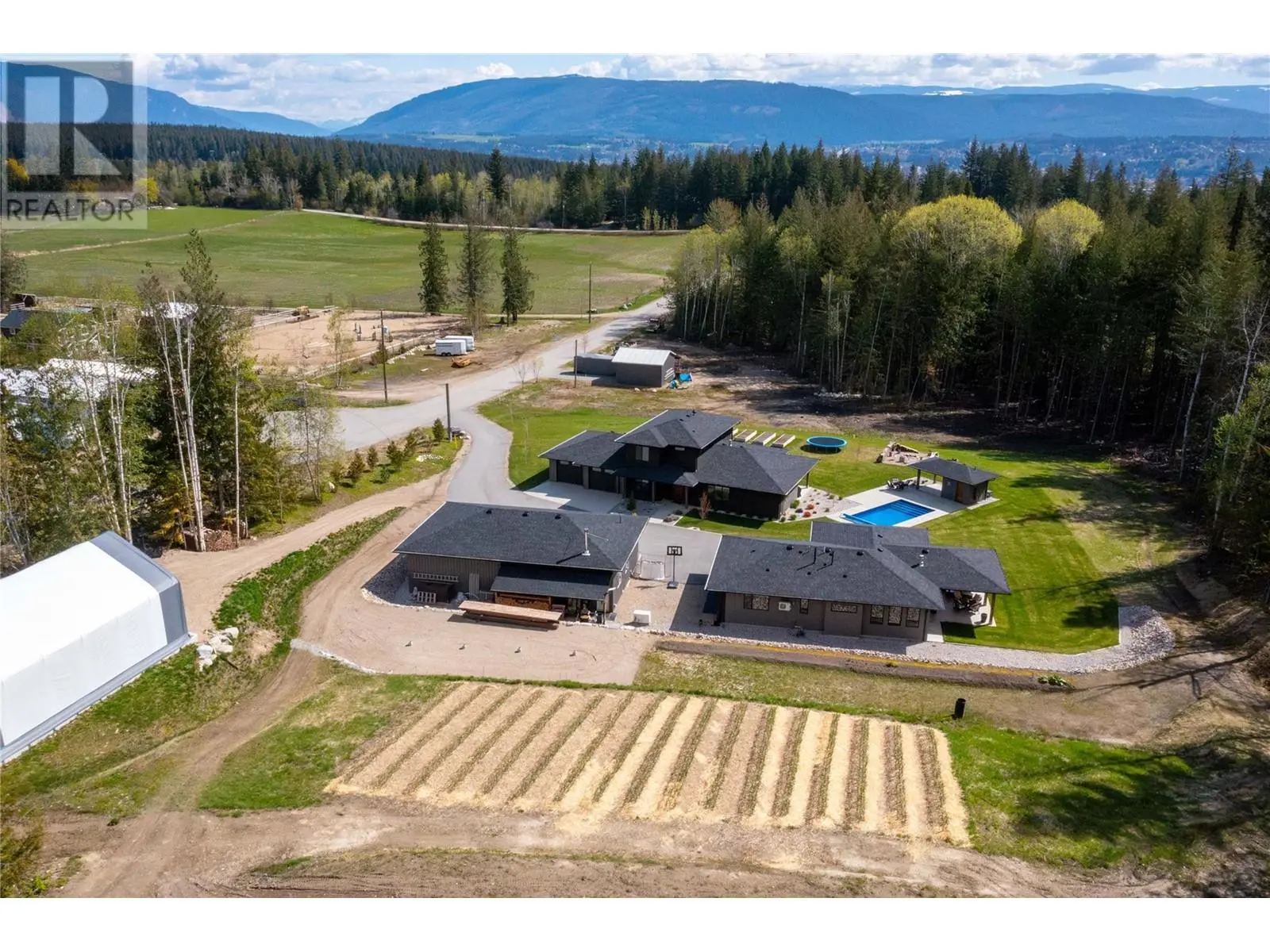 Photo of Listing #10345064