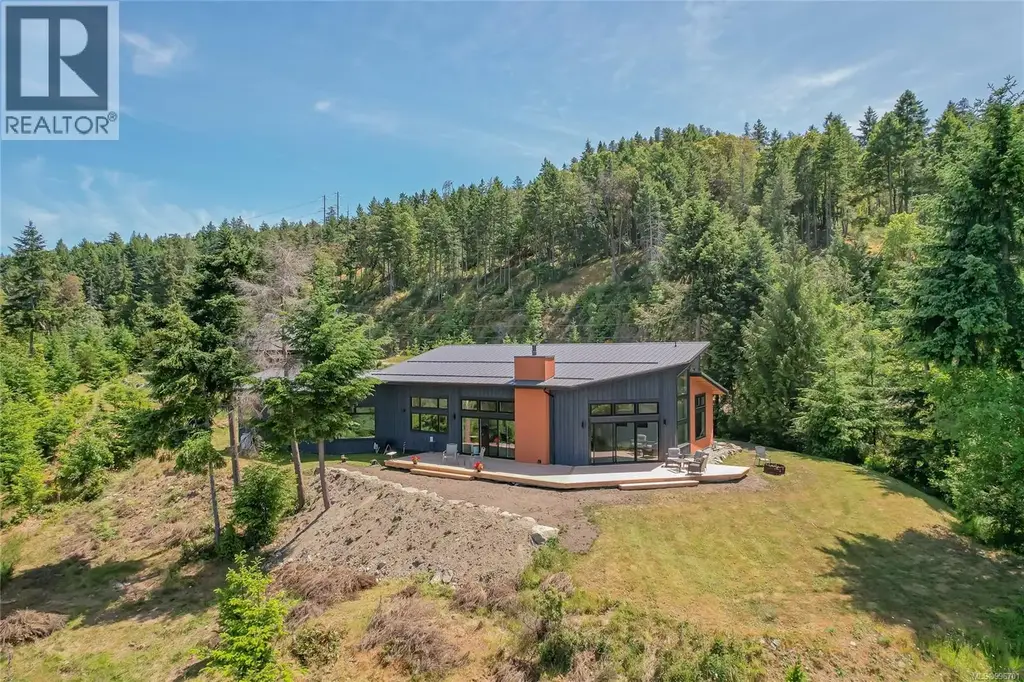 153 Southern Way, Salt Spring