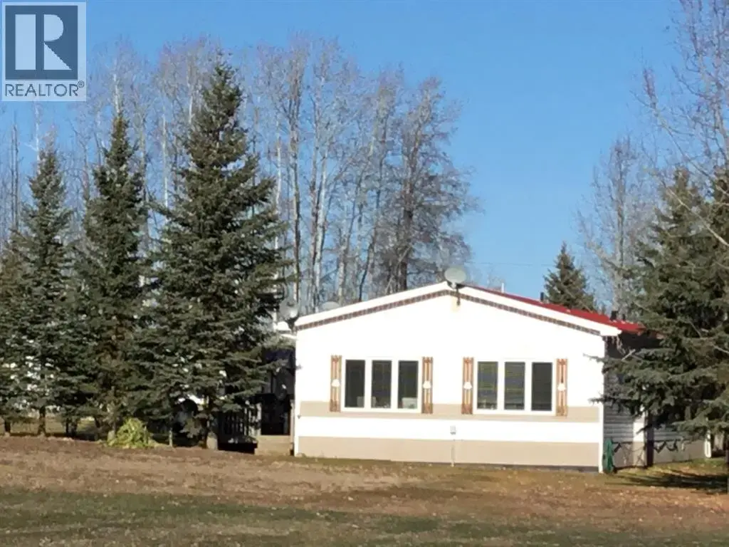 453 Grassy Way, Red Earth Creek