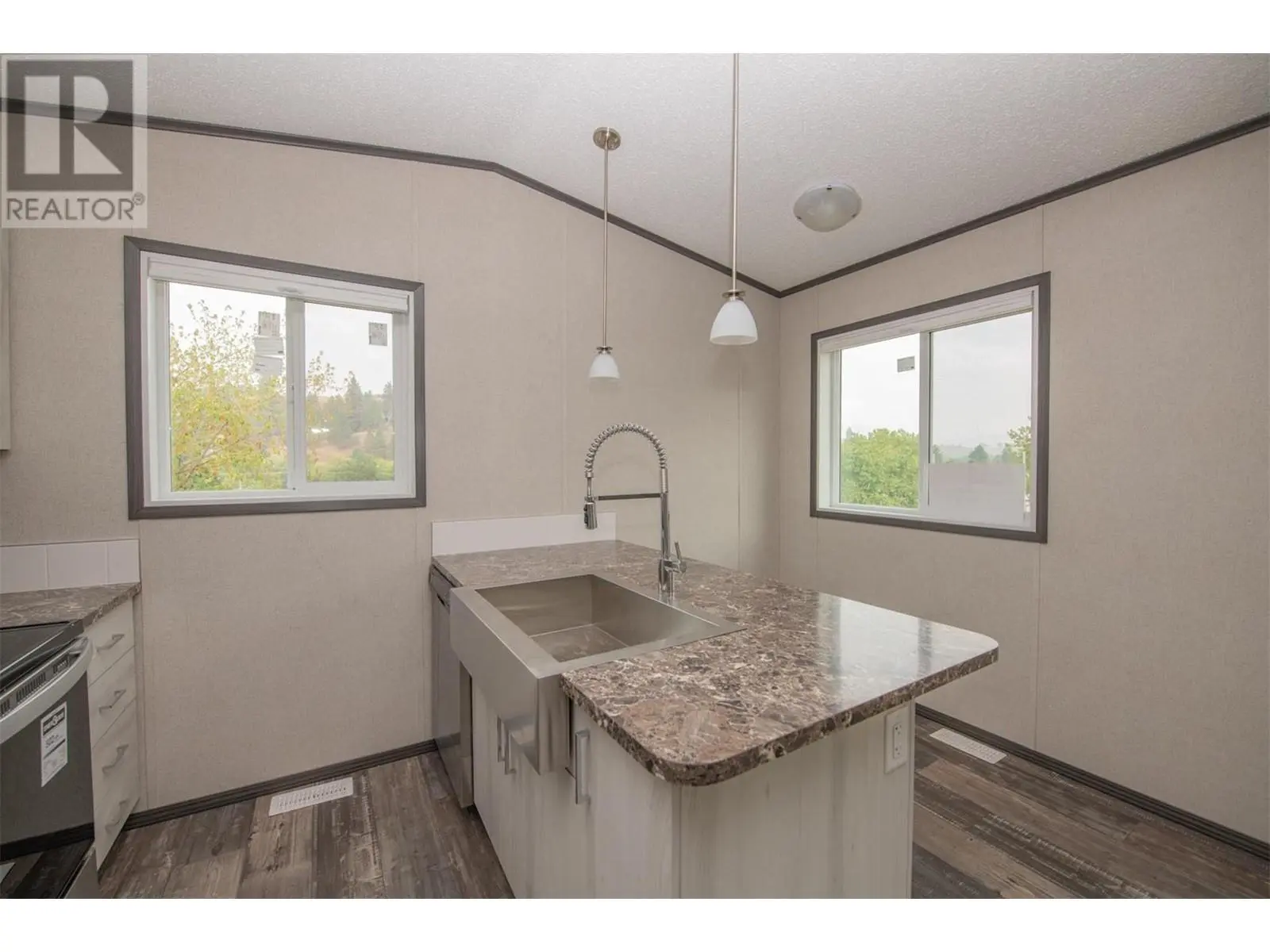 15401 Kalamalka Road Unit# 151. Vernon, British Columbia