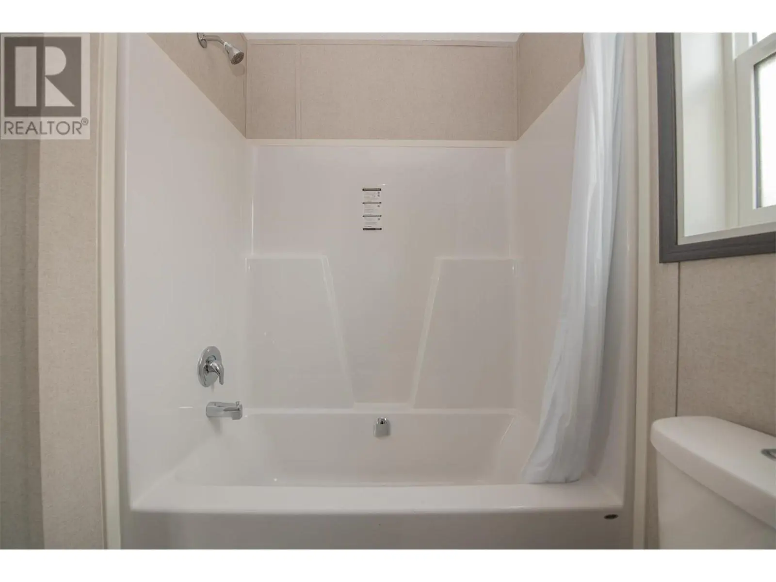 15401 Kalamalka Road Unit# 151. Vernon, British Columbia