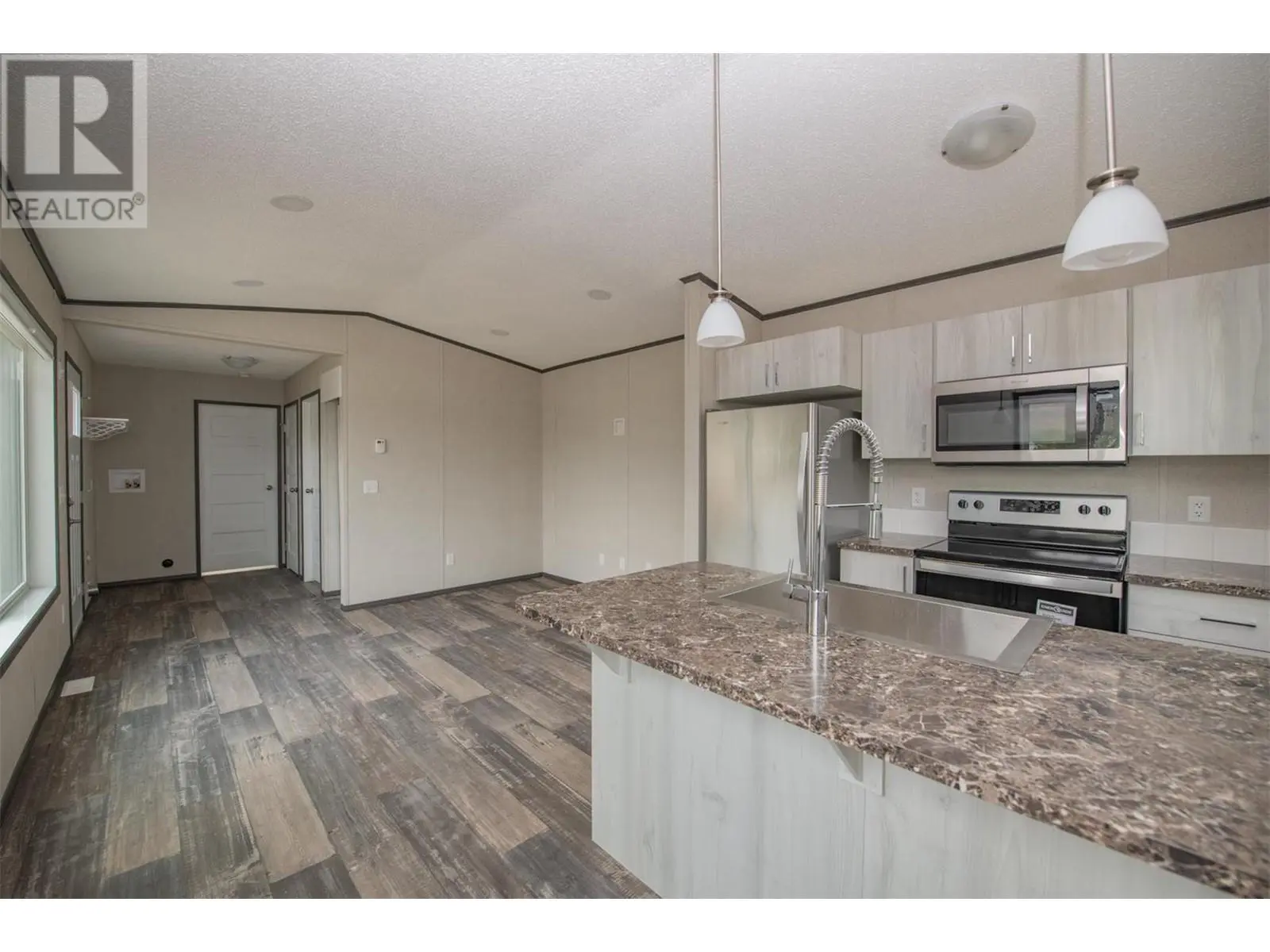 15401 Kalamalka Road Unit# 151. Vernon, British Columbia