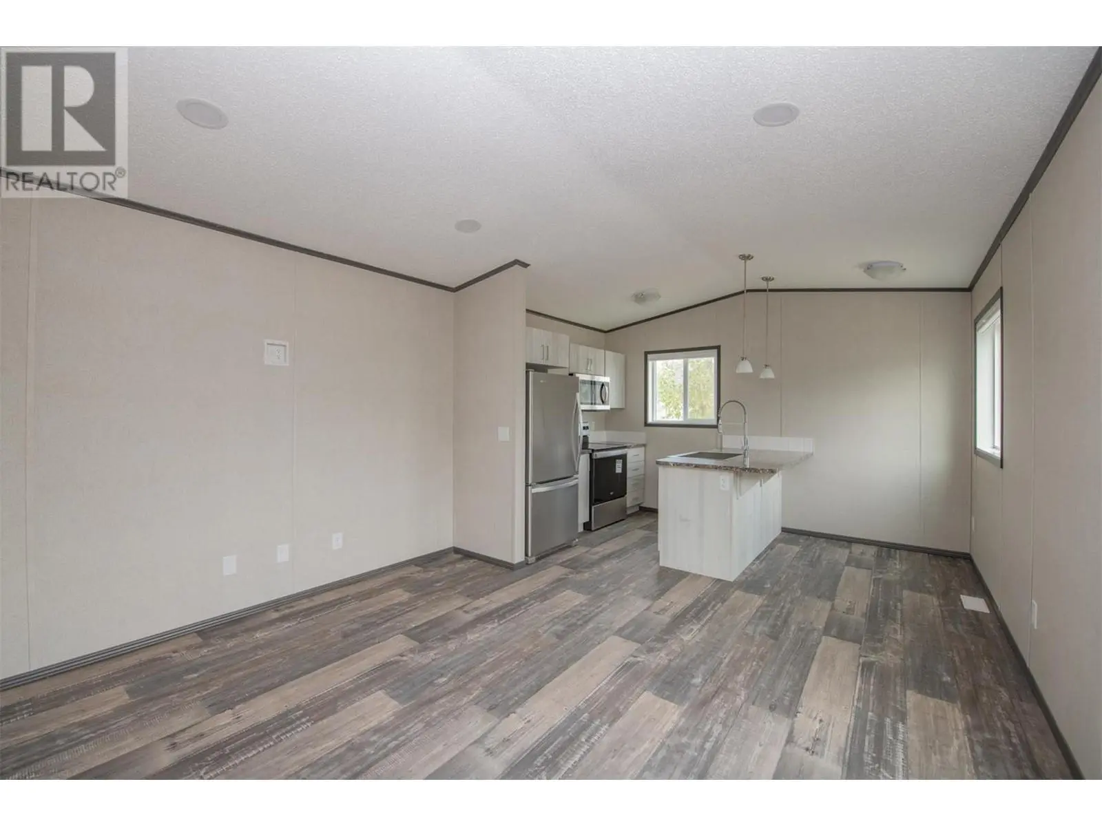 15401 Kalamalka Road Unit# 151. Vernon, British Columbia