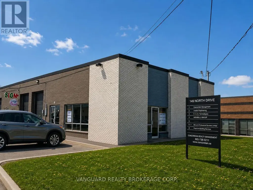 1 - 149 Norfinch Avenue, Toronto (Black Creek)