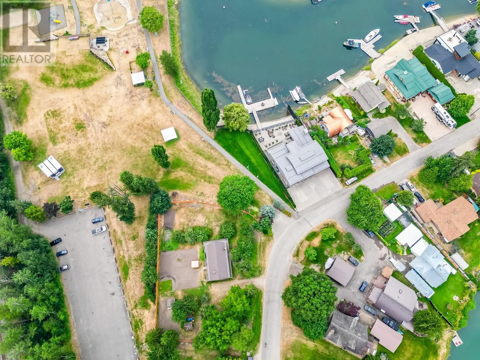 1416 Silver Sands Road. Sicamous, British Columbia