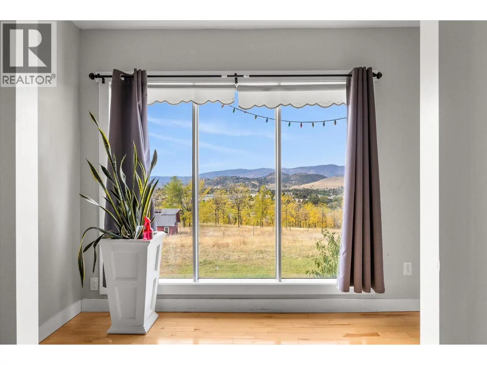 848 Webster Road. Kelowna, British Columbia