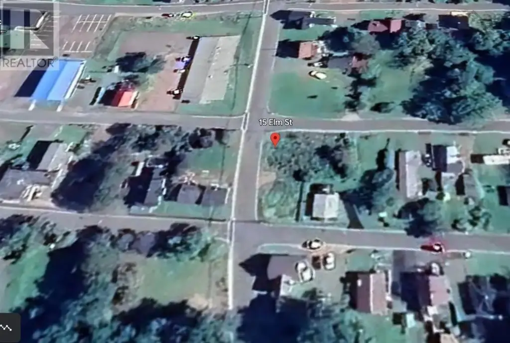 15 Elm Street, Springhill